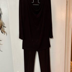 Elegant Black Women's Sleepwear Set